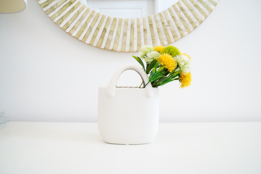 Vase "Handbag" with 12 Artificial Dandelions | Artificial Flowers Arrangement